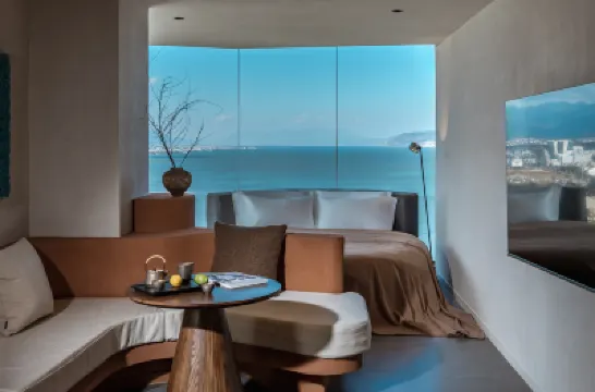 THE Lake View Hotels near Erhai Park