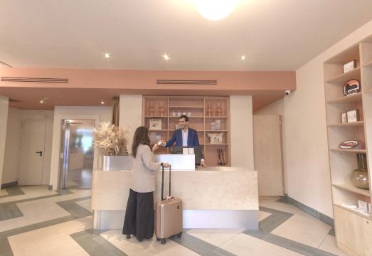 모데르노 호텔 로마의 조식 뷔페