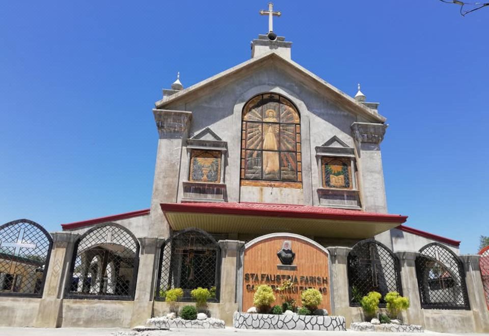 말리와로 인 내부