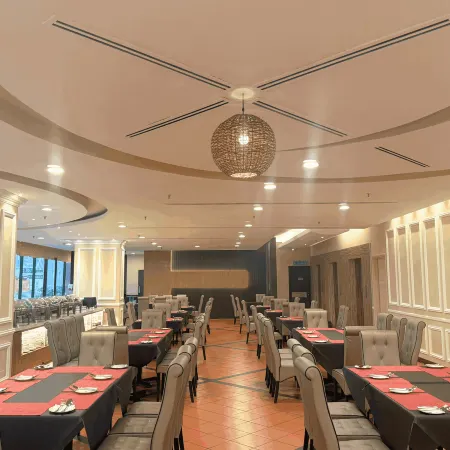 Howard Johnson by Wyndham Kuala Lumpur 118 Отели рядом с достопримечательностью «Национальная мечеть»