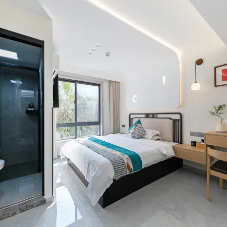 tongjian hotel