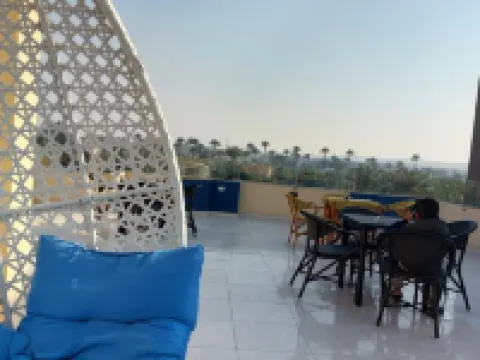 Regent Pyramids View Hotel di Cairo