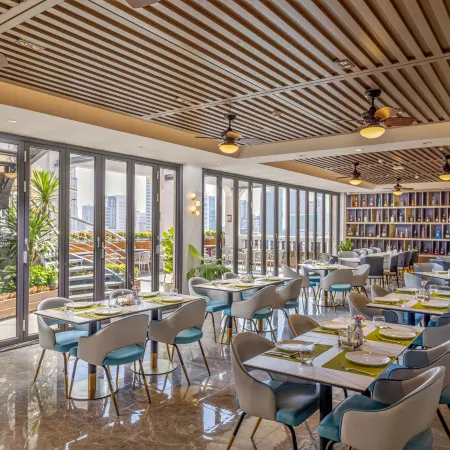Maxx Phnom Penh Downtown (By H World) Отели рядом с достопримечательностью «Олимпийский стадион»