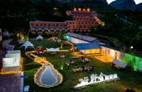 Hushan Hot Spring Resort - parcheggio