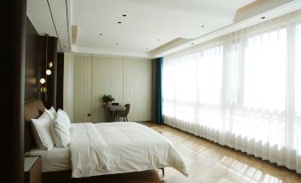 Four Seasons Nabo Hotel