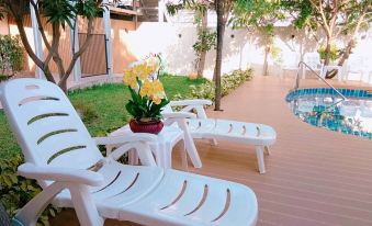 Ingnaam Hotel