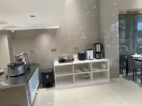 Zhai Rong Jingding Rong Business Hotel - servizio colazione