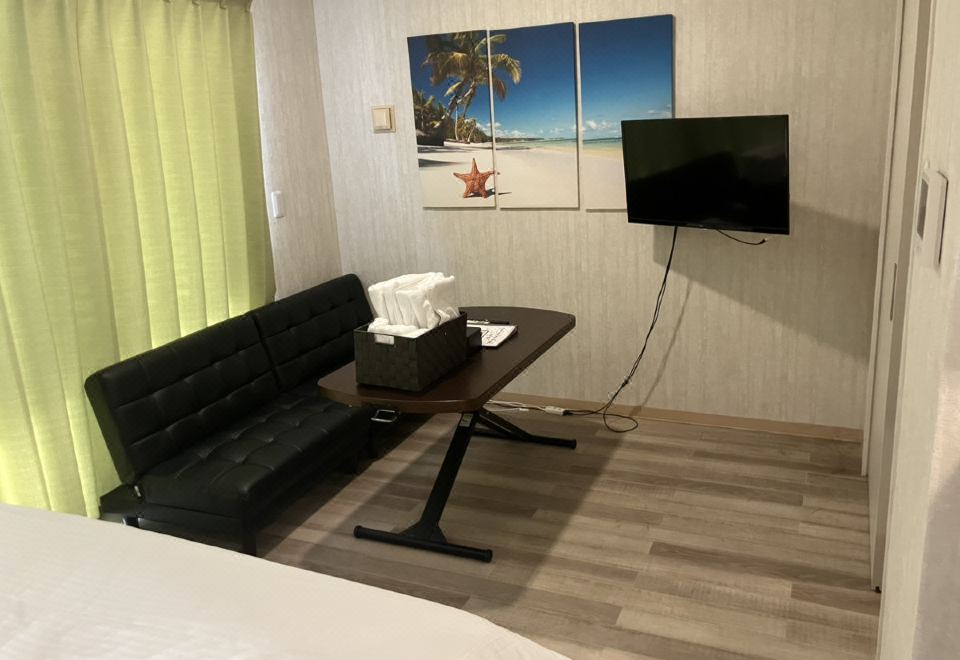 켄초미나미구치 뉴 노멀 콘도 주변 편의시설