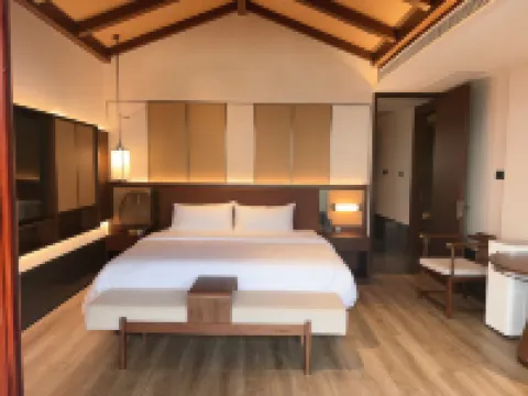 HuiJiangLou · MaxX Hotel