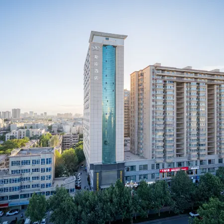 Xana Hotelle Hotel (Kashgar Old City Scenic Area People's Square)