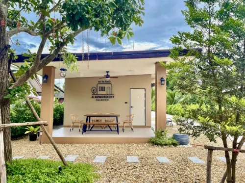 JJ HOME RESORT Hotel a Distretto di Phunphin