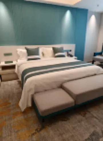 Eastern Five Continents Hotel