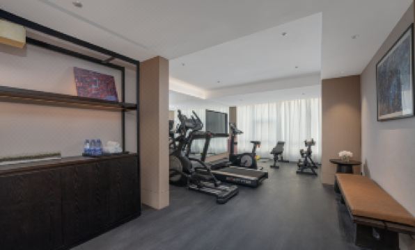 MEHOOD LESTIE Hotel (Qingdao Vientiane City, May Fourth Square)