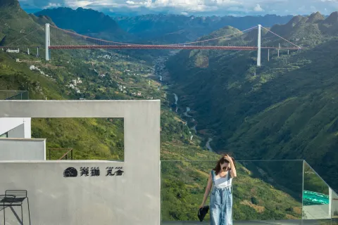 Yaojia · Fanshe Cliff Boutique Hotel