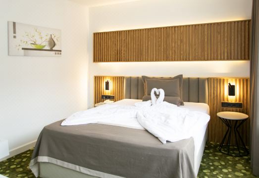 호텔 객실 내부 이미지 2