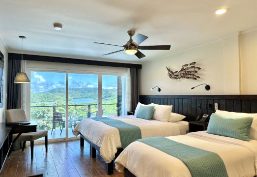 팔라우 센트럴 호텔 로비