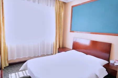 Lingshi Sipure Hotel