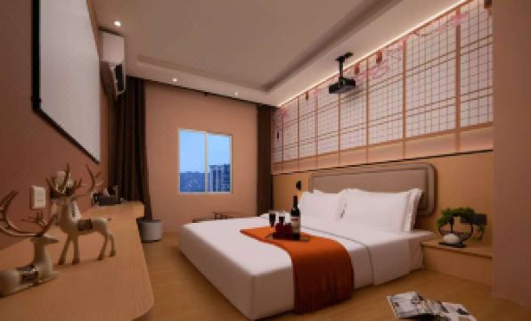 Designer hotel(HeChi BaiMa Pedestrian street)