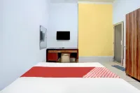 Hotel O Tegalsari Near Tunjungan Plaza Hotels in Tegalsari