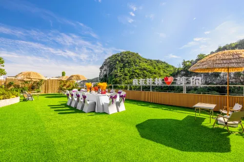 Guilin Rezen Chao Kong International Hotel