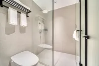 WanYoo Esports Hotel (Huzhou Nanxun Wuyue Plaza)