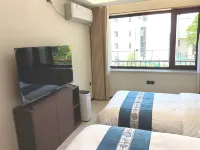 Baoyuewan Hotel (Lake Jingpo Scenic Area)