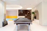 Qingchengshan Huajun Holiday Villa (Qianshan High-speed Railway Station)