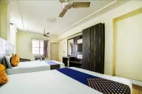 Hotel Delhi Empire