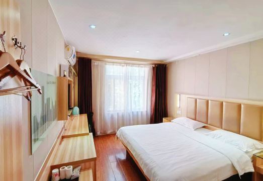 Huakun Hotel Wuhan Minyuan Hotel Overview