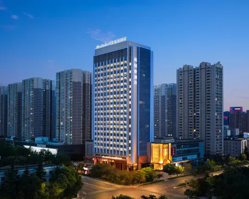 Merlinhod Hotel (Xi'an Fengcheng Fourth Road Bachengmen Subway Station) Hotels near Weiyang