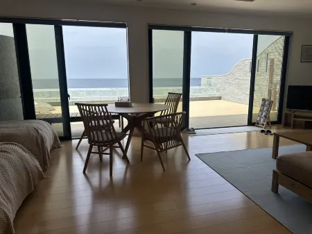 Lapita Resort Отели в г. Сакаи