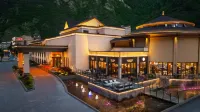 Rezen Hotel Jiuzhaigou Qianhe - Spa