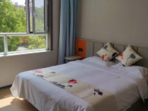 Guazhou Sunshine Home Business Express Hotel Hotels in Guazhou