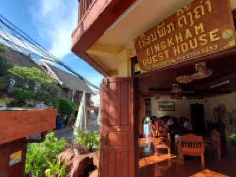 Tingkham Guesthouse Hotels near Sisavangvong Road