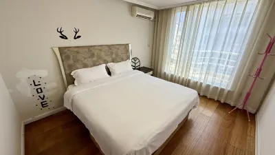 Yunqi Homestay Hotels in Fujiazhuang Beach