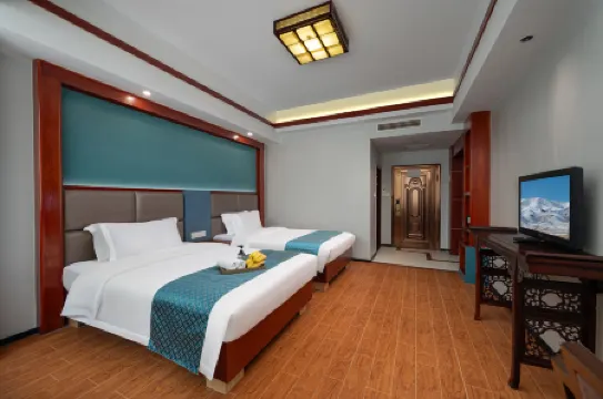 Chaling Hongfu Hotel