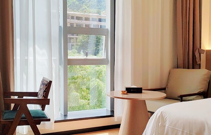 Jinglan Qingtang Hotel (Liuba Old Street)