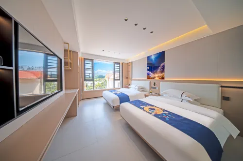 Moonlit Starry Night Hotel - 3 estrellas
