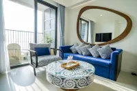 We Young Apartments by HOFs - Fireworks & Ocean view Hotels near Thom island