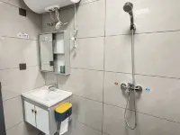 Lingquan Mountain Lodge - Kitchens