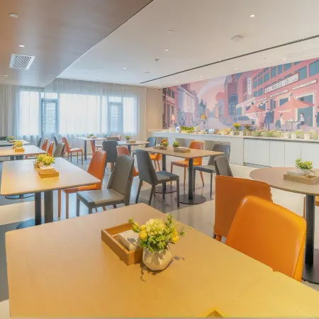 City Comfort Inn Hotel (Nanning Hengzhou Tiyuguan)