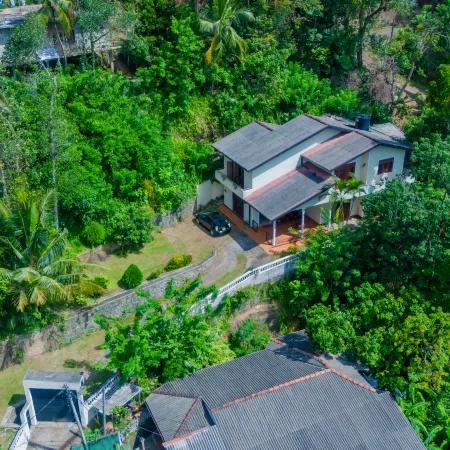 4- Bedroom Green Oasis in Kandy