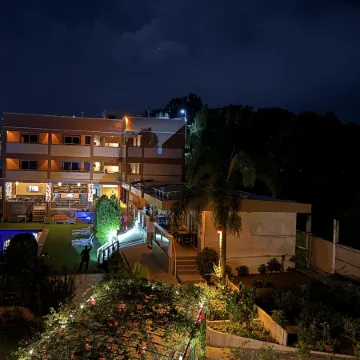 Verde View Villas Отели рядом с достопримечательностью «Пляж Сабанг»