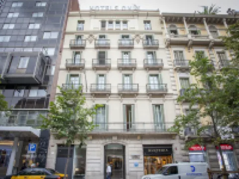 Onix Rambla Hotels near Casa Batlló