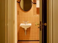Grand Hotel Bellevue Hotels in Hyde Park