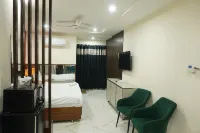 Elites Residency - Balkoner
