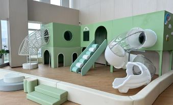 Pearl RIverson Garden Hotel