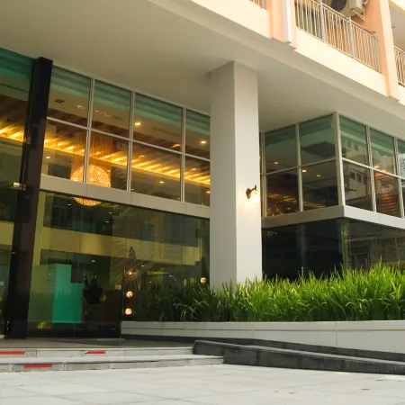 Olive Hotel & Residence Bangkok Sukhumvit 101 near True Digital Park Отели рядом с достопримечательностью «Станция BTS - Punnawithi»