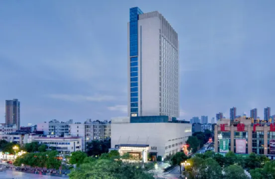 長旅沁廬ホテル 鷹潭 のホテル