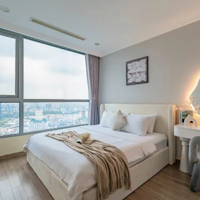 Vinhomes Central Park- Luxury Apartment Отели рядом с достопримечательностью «Куан-Бинь-Тхань»